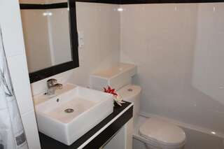 Апартаменты Solar Apartments Херцег-Нови Номер-студио с балконом и видом на море-16